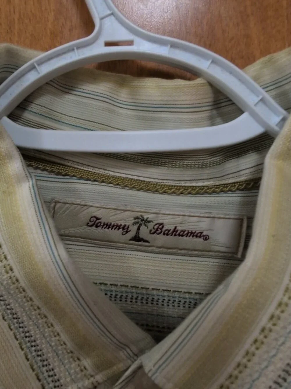 Tommy Bahama Shirt Mens M Yellow Long Sleeve Button Up Striped 100% Silk Beach - Picture 2 of 8